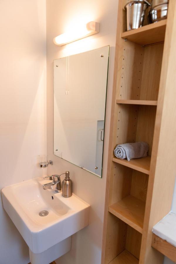 Schoolhouse Bed & Breakfast Ballater Bagian luar foto