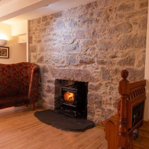 Schoolhouse Bed & Breakfast Ballater Bagian luar foto